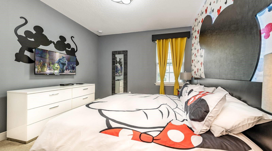 KISSIMMEE, Florida 34747, 4 Bedrooms Bedrooms, ,3 BathroomsBathrooms,Residential,For Sale,WESTLAND,0,MFRO6257006