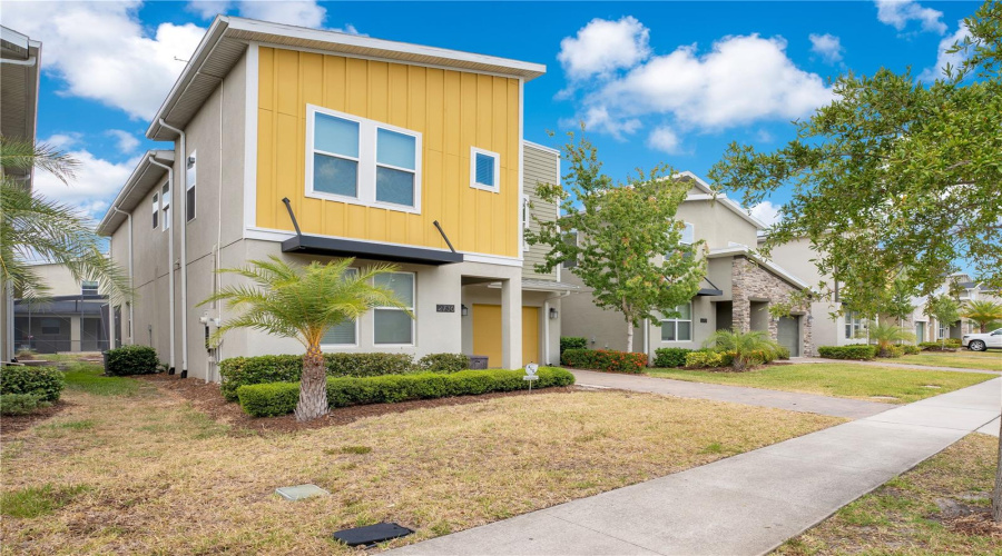 KISSIMMEE, Florida 34746, 6 Bedrooms Bedrooms, ,5 BathroomsBathrooms,Residential,For Sale,BOOKMARK,0,MFRO6257972