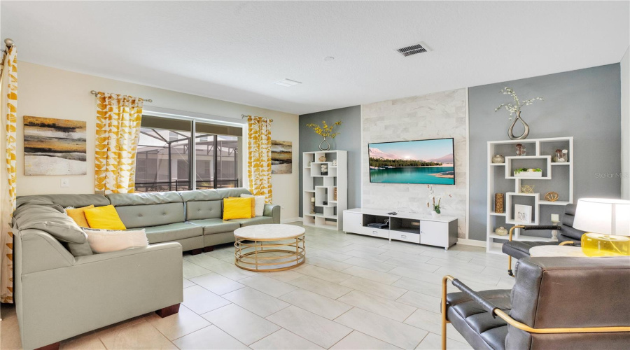 KISSIMMEE, Florida 34746, 6 Bedrooms Bedrooms, ,5 BathroomsBathrooms,Residential,For Sale,BOOKMARK,0,MFRO6257972