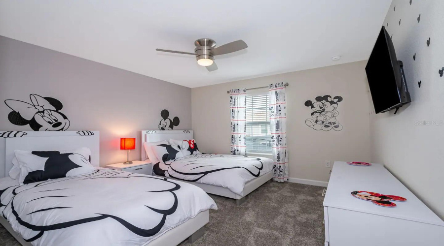 KISSIMMEE, Florida 34746, 4 Bedrooms Bedrooms, ,3 BathroomsBathrooms,Residential,For Sale,MEMORIES,0,MFRO6258311