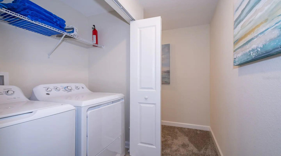 KISSIMMEE, Florida 34746, 4 Bedrooms Bedrooms, ,3 BathroomsBathrooms,Residential,For Sale,MEMORIES,0,MFRO6258311
