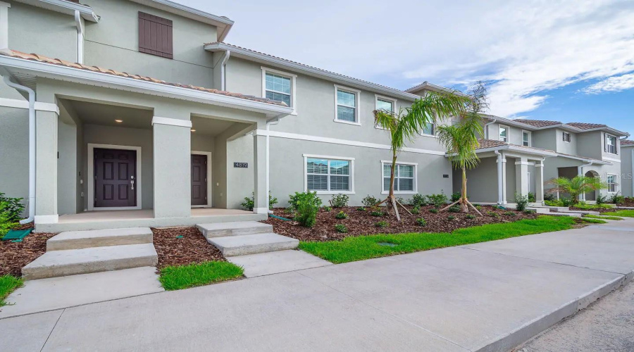 KISSIMMEE, Florida 34746, 4 Bedrooms Bedrooms, ,3 BathroomsBathrooms,Residential,For Sale,MEMORIES,0,MFRO6258311