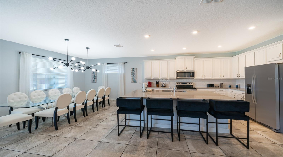 KISSIMMEE, Florida 34747, 8 Bedrooms Bedrooms, ,6 BathroomsBathrooms,Residential,For Sale,HILTON RIDGE,0,MFRO6258707