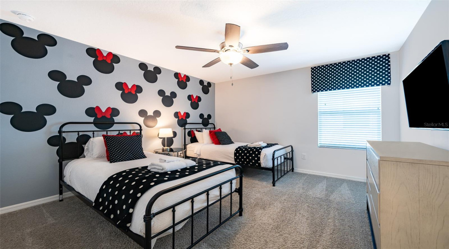 KISSIMMEE, Florida 34747, 8 Bedrooms Bedrooms, ,6 BathroomsBathrooms,Residential,For Sale,HILTON RIDGE,0,MFRO6258707