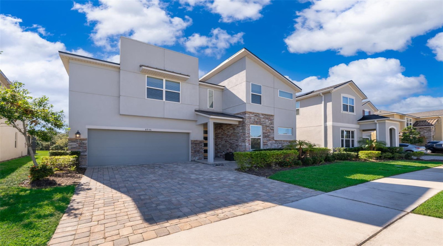 KISSIMMEE, Florida 34747, 8 Bedrooms Bedrooms, ,6 BathroomsBathrooms,Residential,For Sale,HILTON RIDGE,0,MFRO6258707