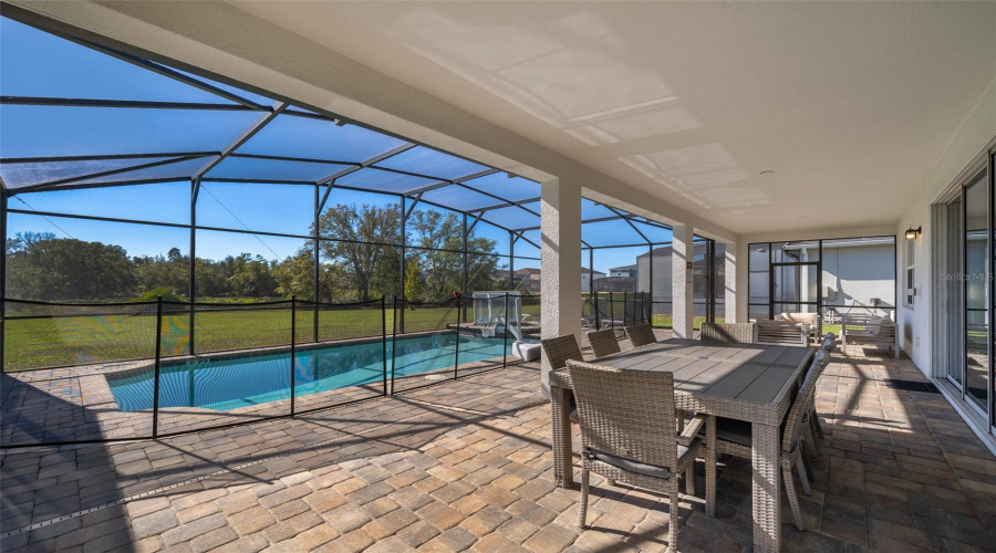 KISSIMMEE, Florida 34747, 8 Bedrooms Bedrooms, ,6 BathroomsBathrooms,Residential,For Sale,HILTON RIDGE,0,MFRO6258707