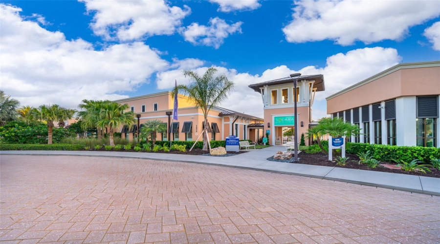 KISSIMMEE, Florida 34747, 8 Bedrooms Bedrooms, ,6 BathroomsBathrooms,Residential,For Sale,HILTON RIDGE,0,MFRO6258707