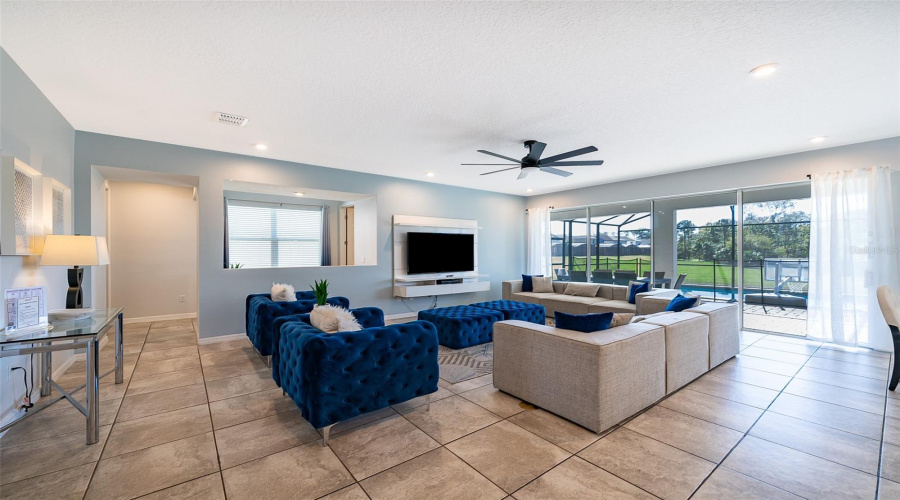 KISSIMMEE, Florida 34747, 8 Bedrooms Bedrooms, ,6 BathroomsBathrooms,Residential,For Sale,HILTON RIDGE,0,MFRO6258707
