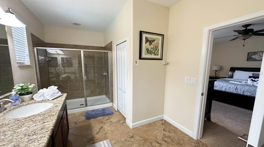 DAVENPORT, Florida 33896, 4 Bedrooms Bedrooms, ,3 BathroomsBathrooms,Residential,For Sale,SHADOW MOUNTAIN,0,MFRO6255749