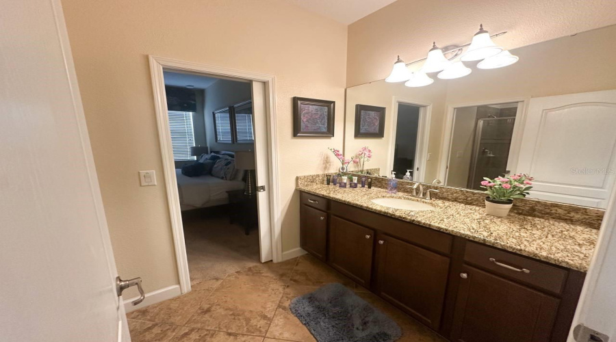DAVENPORT, Florida 33896, 4 Bedrooms Bedrooms, ,3 BathroomsBathrooms,Residential,For Sale,SHADOW MOUNTAIN,0,MFRO6255749