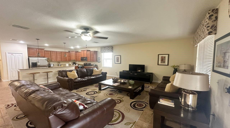 DAVENPORT, Florida 33896, 4 Bedrooms Bedrooms, ,3 BathroomsBathrooms,Residential,For Sale,SHADOW MOUNTAIN,0,MFRO6255749
