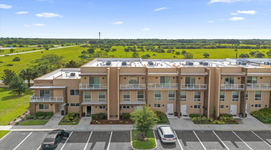 KISSIMMEE, Florida 34747, 3 Bedrooms Bedrooms, ,3 BathroomsBathrooms,Residential,For Sale,BRASILIA,0,MFRO6255398