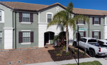 DAVENPORT, Florida 33837, 5 Bedrooms Bedrooms, ,4 BathroomsBathrooms,Residential,For Sale,TERRASONESTA,0,MFRO6205337