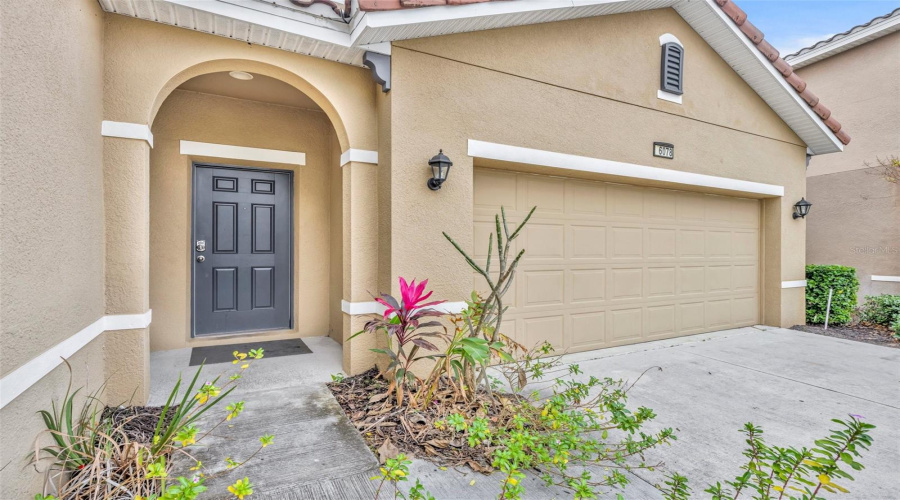 DAVENPORT, Florida 33837, 6 Bedrooms Bedrooms, ,5 BathroomsBathrooms,Residential,For Sale,BROAD OAK,0,MFRO6161514