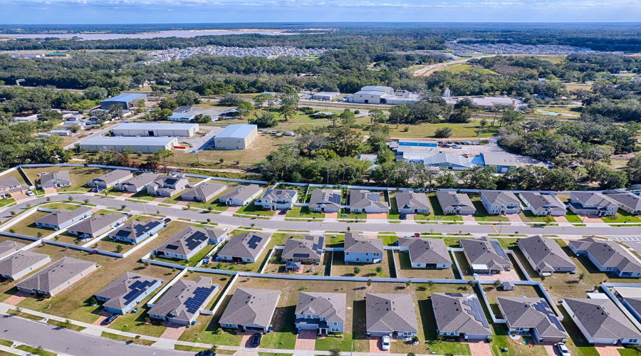 DAVENPORT, Florida 33837, 5 Bedrooms Bedrooms, ,2 BathroomsBathrooms,Residential,For Sale,AVENAL,0,MFRO6254419
