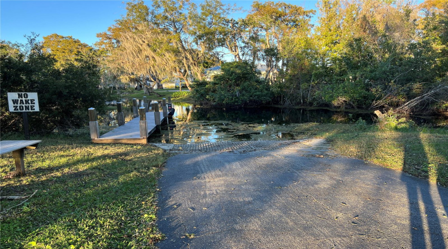 Private Gated Deep Water  Launch Ramp