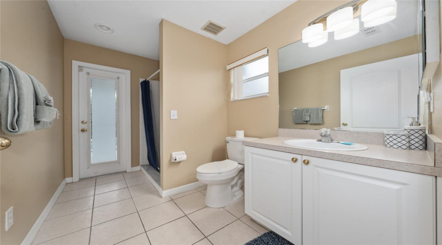 DAVENPORT, Florida 33897, 4 Bedrooms Bedrooms, ,3 BathroomsBathrooms,Residential,For Sale,BARBERA,0,MFROK224677