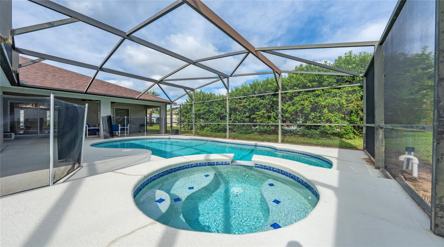 DAVENPORT, Florida 33897, 4 Bedrooms Bedrooms, ,3 BathroomsBathrooms,Residential,For Sale,BARBERA,0,MFROK224677