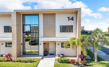 KISSIMMEE, Florida 34747, 4 Bedrooms Bedrooms, ,4 BathroomsBathrooms,Residential,For Sale,BROOKLYN,0,MFRO6260338