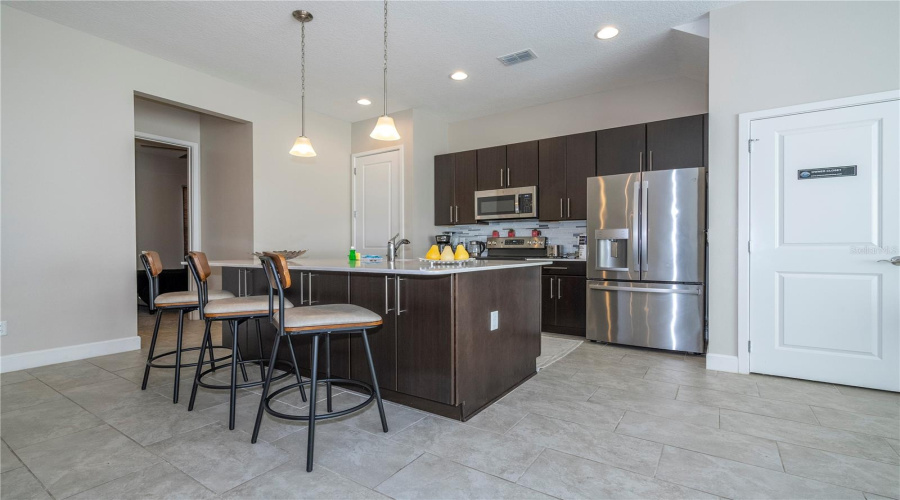 DAVENPORT, Florida 33896, 4 Bedrooms Bedrooms, ,3 BathroomsBathrooms,Residential,For Sale,VILLA DOMANI,0,MFRO6259696