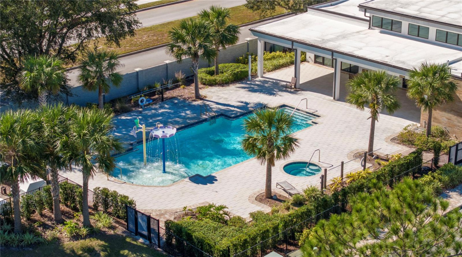 DAVENPORT, Florida 33896, 4 Bedrooms Bedrooms, ,3 BathroomsBathrooms,Residential,For Sale,VILLA DOMANI,0,MFRO6259696
