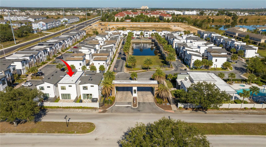 DAVENPORT, Florida 33896, 4 Bedrooms Bedrooms, ,3 BathroomsBathrooms,Residential,For Sale,VILLA DOMANI,0,MFRO6259696