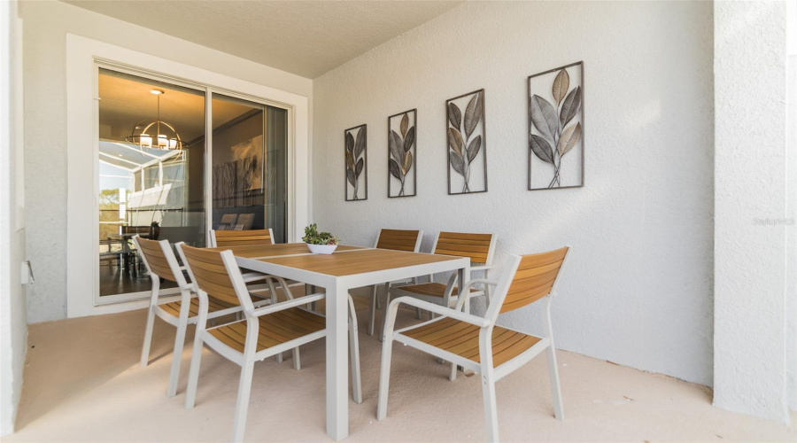 DAVENPORT, Florida 33896, 4 Bedrooms Bedrooms, ,3 BathroomsBathrooms,Residential,For Sale,CABOT CLIFFS,0,MFRO6261064