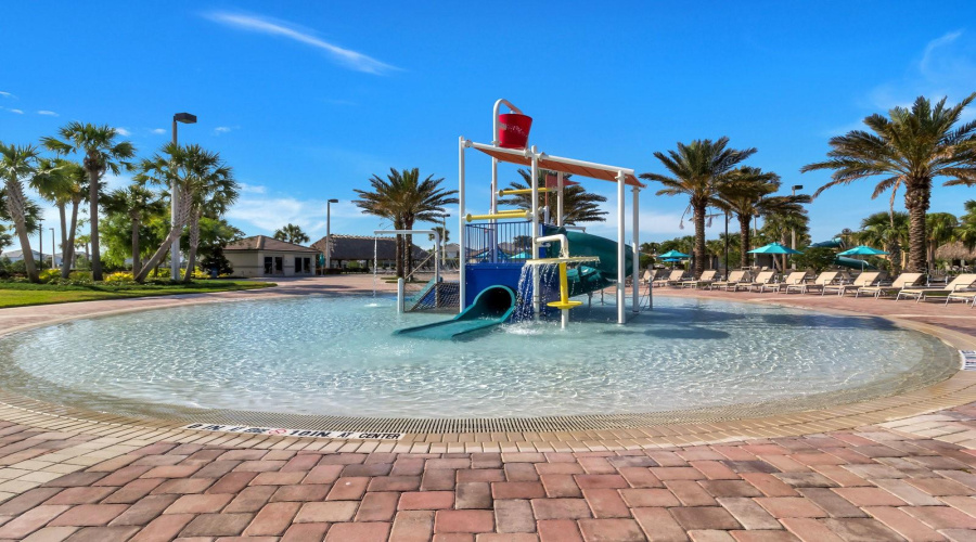 DAVENPORT, Florida 33896, 4 Bedrooms Bedrooms, ,3 BathroomsBathrooms,Residential,For Sale,CABOT CLIFFS,0,MFRO6261064