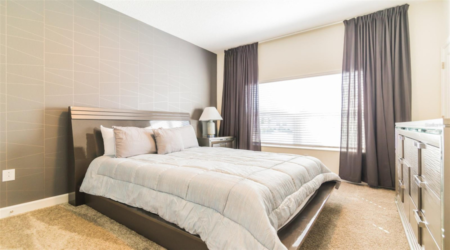 DAVENPORT, Florida 33896, 4 Bedrooms Bedrooms, ,3 BathroomsBathrooms,Residential,For Sale,CABOT CLIFFS,0,MFRO6261064
