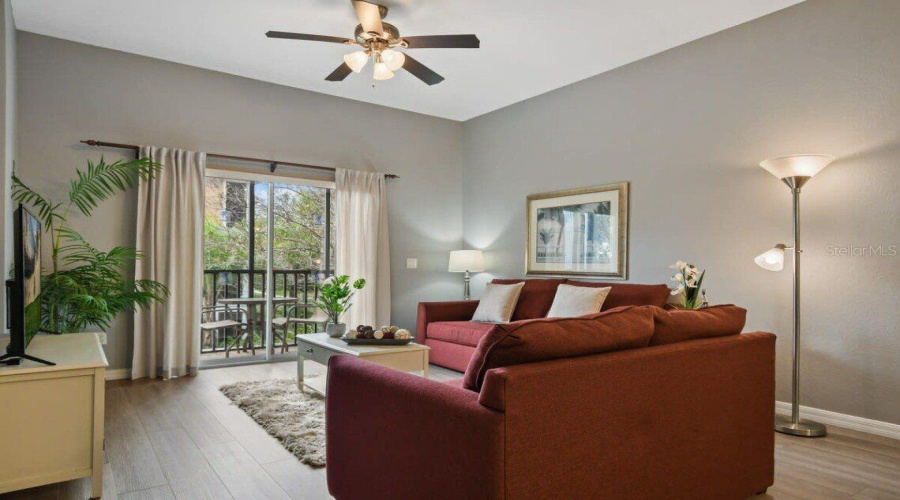 DAVENPORT, Florida 33897, 3 Bedrooms Bedrooms, ,2 BathroomsBathrooms,Residential,For Sale,RUM,MFRO6260312