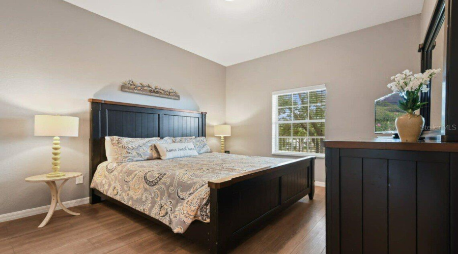 DAVENPORT, Florida 33897, 3 Bedrooms Bedrooms, ,2 BathroomsBathrooms,Residential,For Sale,RUM,MFRO6260312