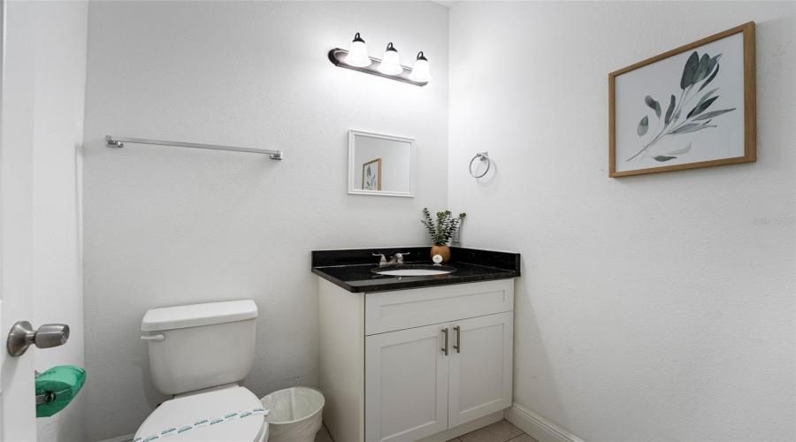 DAVENPORT, Florida 33896, 3 Bedrooms Bedrooms, ,2 BathroomsBathrooms,Residential,For Sale,LAKE SHORE,0,MFRO6261116