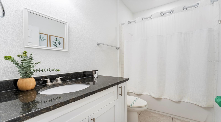 DAVENPORT, Florida 33896, 3 Bedrooms Bedrooms, ,2 BathroomsBathrooms,Residential,For Sale,LAKE SHORE,0,MFRO6261116