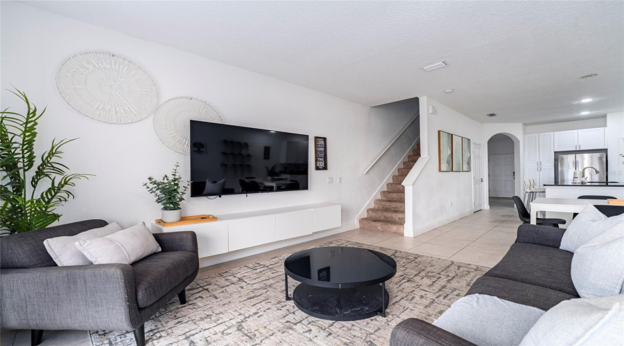 DAVENPORT, Florida 33896, 3 Bedrooms Bedrooms, ,2 BathroomsBathrooms,Residential,For Sale,LAKE SHORE,0,MFRO6261116