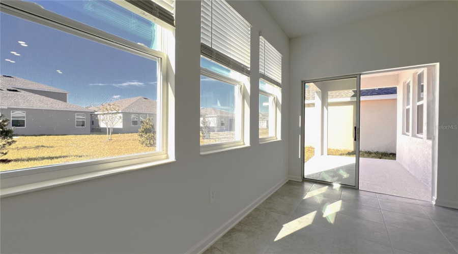KISSIMMEE, Florida 34746, 4 Bedrooms Bedrooms, ,2 BathroomsBathrooms,Residential,For Sale,AMORIE,0,MFRO6261150