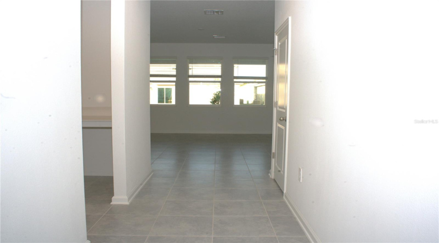 KISSIMMEE, Florida 34746, 4 Bedrooms Bedrooms, ,2 BathroomsBathrooms,Residential,For Sale,AMORIE,0,MFRO6261150