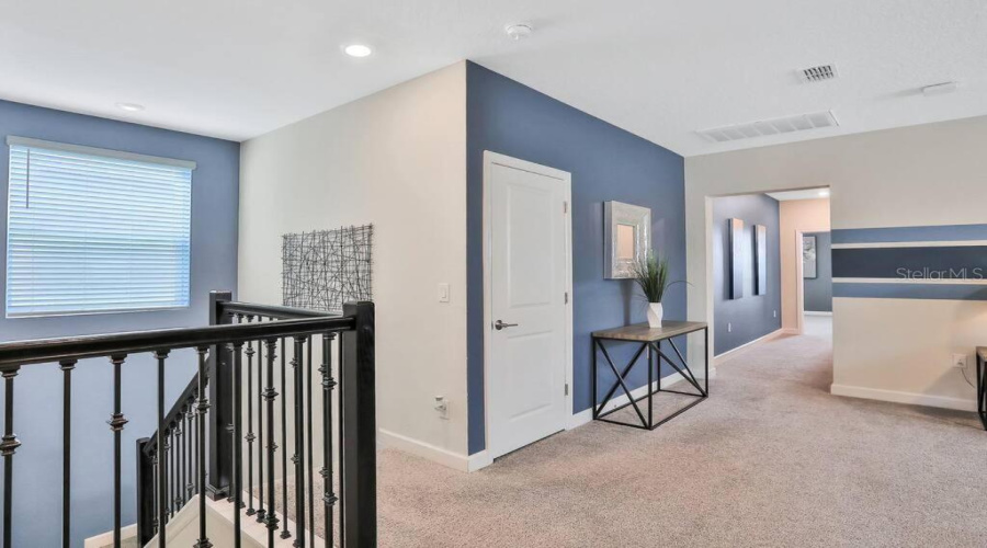 DAVENPORT, Florida 33896, 6 Bedrooms Bedrooms, ,5 BathroomsBathrooms,Residential,For Sale,CABOT CLIFFS,0,MFRS5116247