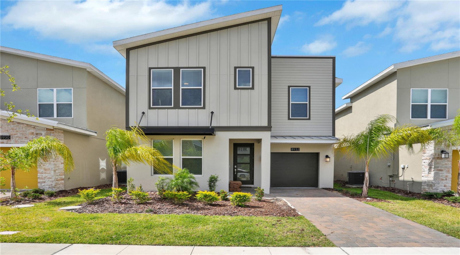 DAVENPORT, Florida 33896, 6 Bedrooms Bedrooms, ,5 BathroomsBathrooms,Residential,For Sale,CABOT CLIFFS,0,MFRS5116247