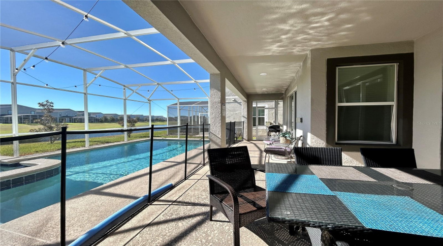 DAVENPORT, Florida 33896, 6 Bedrooms Bedrooms, ,5 BathroomsBathrooms,Residential,For Sale,CABOT CLIFFS,0,MFRS5116247