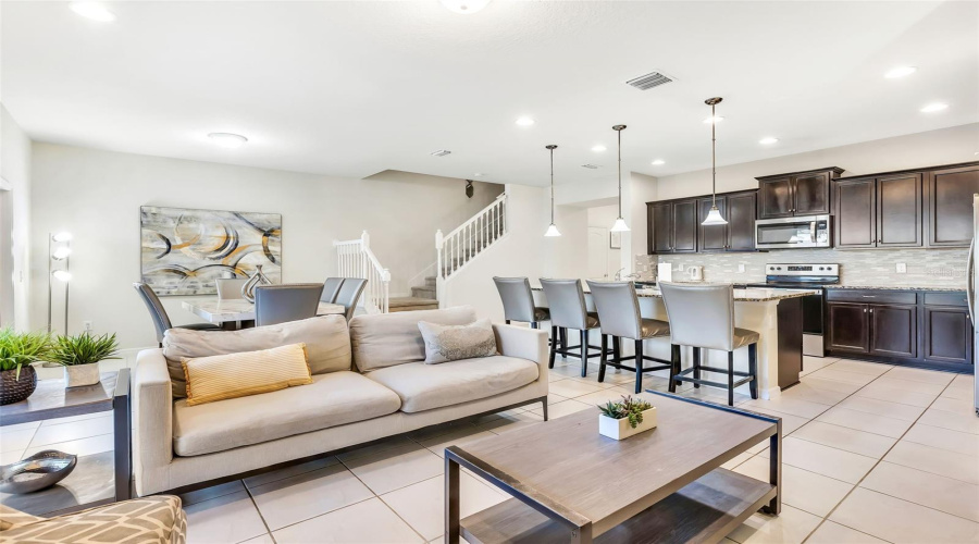 KISSIMMEE, Florida 34747, 5 Bedrooms Bedrooms, ,4 BathroomsBathrooms,Residential,For Sale,SYDNEY,0,MFRO6262102