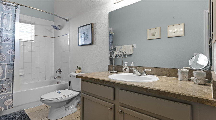 DAVENPORT, Florida 33897, 2 Bedrooms Bedrooms, ,2 BathroomsBathrooms,Residential,For Sale,GRAN BAHAMA,MFRO6262290