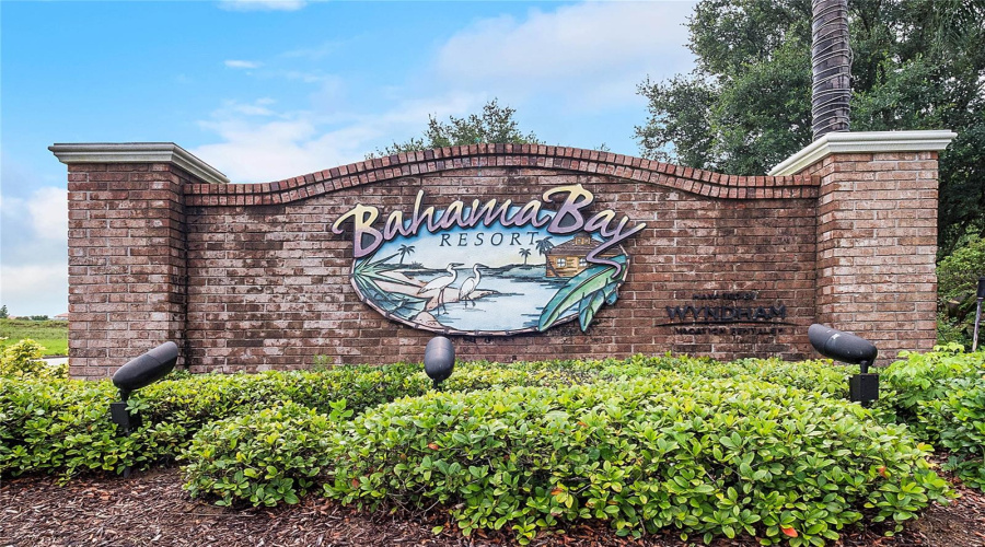 DAVENPORT, Florida 33897, 2 Bedrooms Bedrooms, ,2 BathroomsBathrooms,Residential,For Sale,GRAN BAHAMA,MFRO6262290
