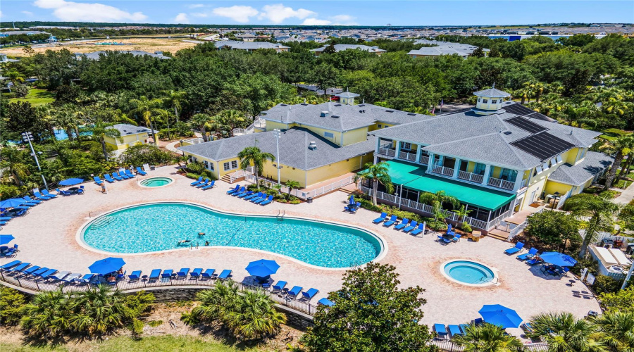 DAVENPORT, Florida 33897, 2 Bedrooms Bedrooms, ,2 BathroomsBathrooms,Residential,For Sale,GRAN BAHAMA,MFRO6262290
