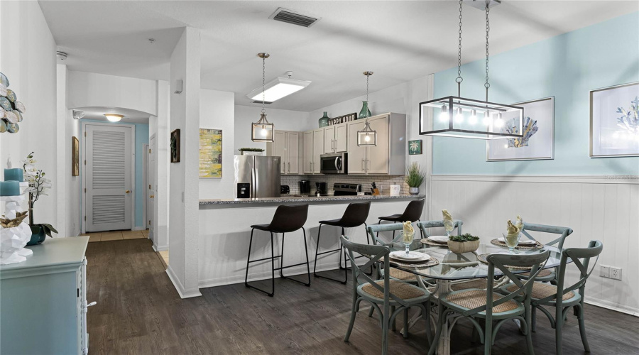 DAVENPORT, Florida 33897, 2 Bedrooms Bedrooms, ,2 BathroomsBathrooms,Residential,For Sale,GRAN BAHAMA,MFRO6262290