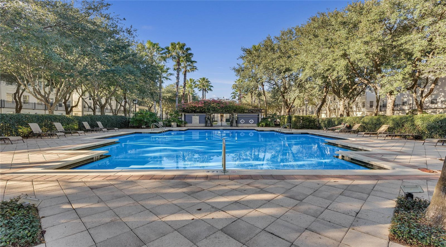 CELEBRATION, Florida 34747, 2 Bedrooms Bedrooms, ,3 BathroomsBathrooms,Residential,For Sale,WATERSIDE,0,MFRO6260697