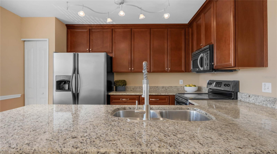 CELEBRATION, Florida 34747, 2 Bedrooms Bedrooms, ,3 BathroomsBathrooms,Residential,For Sale,WATERSIDE,0,MFRO6260697