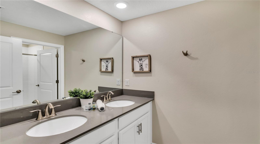 KISSIMMEE, Florida 34746, 4 Bedrooms Bedrooms, ,3 BathroomsBathrooms,Residential,For Sale,QUOTE,0,MFRO6199278