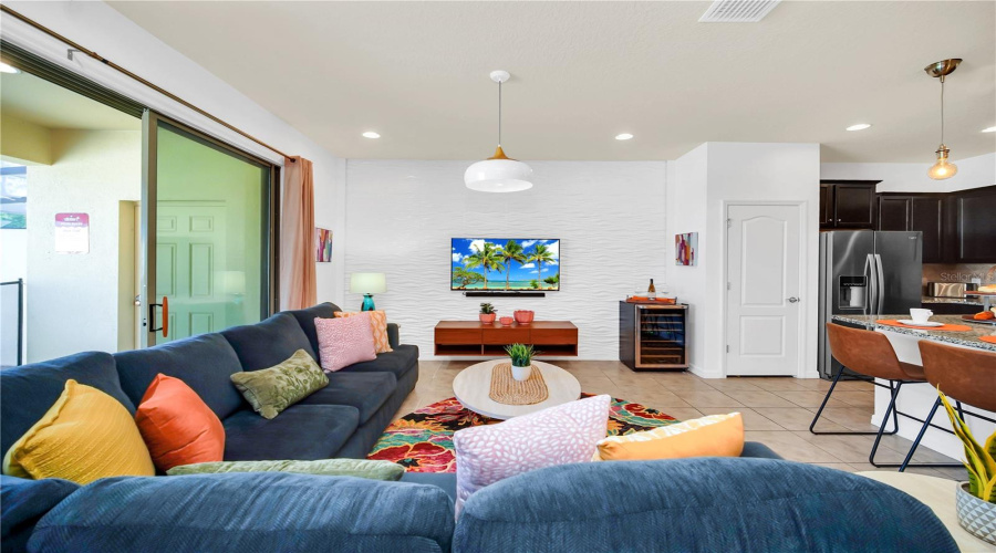 KISSIMMEE, Florida 34747, 5 Bedrooms Bedrooms, ,4 BathroomsBathrooms,Residential,For Sale,GENEVE,0,MFRO6262860