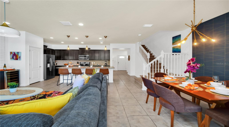 KISSIMMEE, Florida 34747, 5 Bedrooms Bedrooms, ,4 BathroomsBathrooms,Residential,For Sale,GENEVE,0,MFRO6262860
