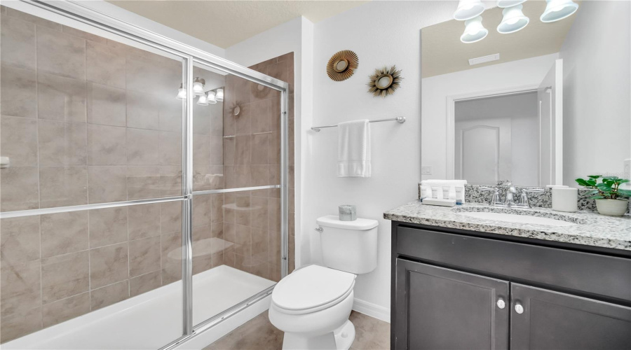 KISSIMMEE, Florida 34747, 5 Bedrooms Bedrooms, ,4 BathroomsBathrooms,Residential,For Sale,GENEVE,0,MFRO6262860